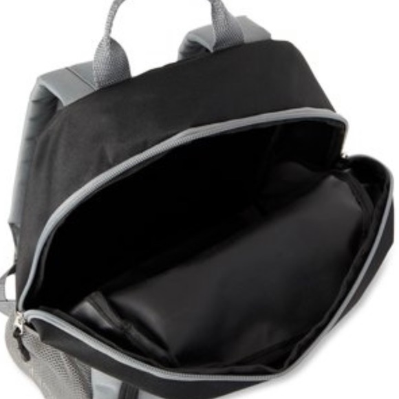 backpack 🎒 - Picture 3 of 4